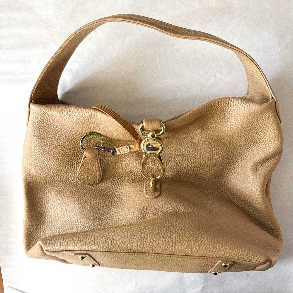 Dooney And Bourke Pebble Leather Logo Lock Hobo Toffee Tan Handbag Purse